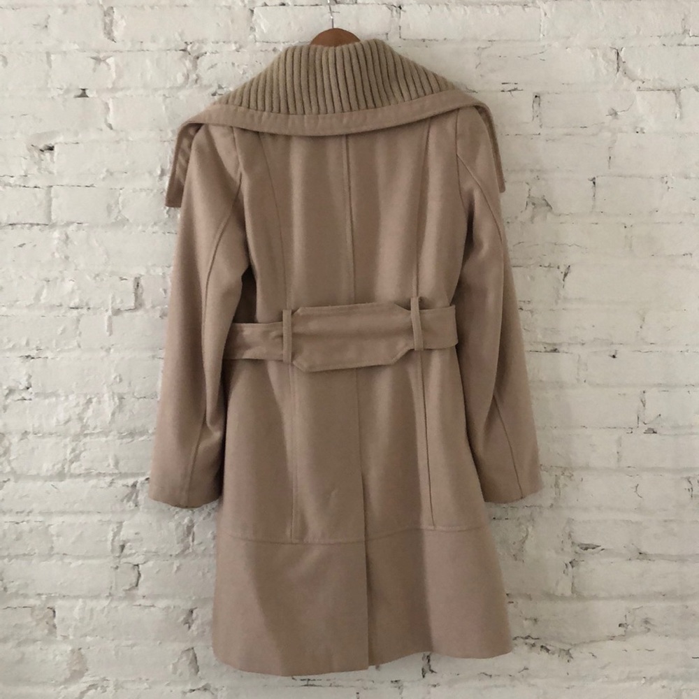 Express Jacket - Picture 2 of 5